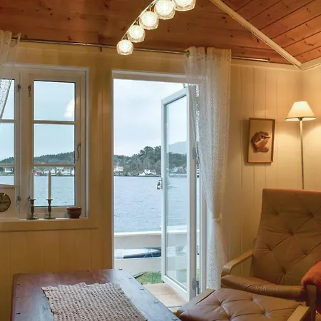 Semesterbostad Lovely In With House Sea View *